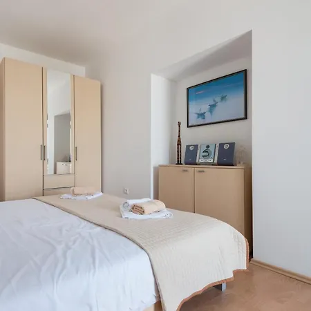 La Vitta - Ante I Matija 马卡尔斯卡