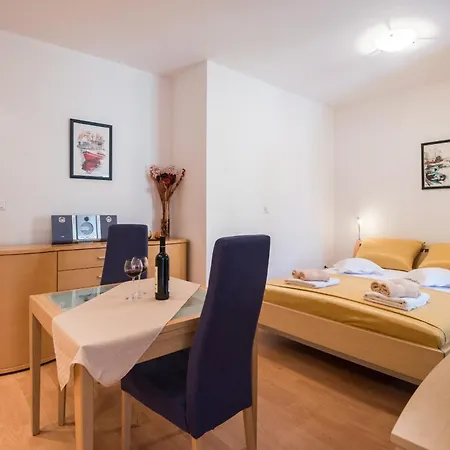 La Vitta - Ante I Matija Apartment *